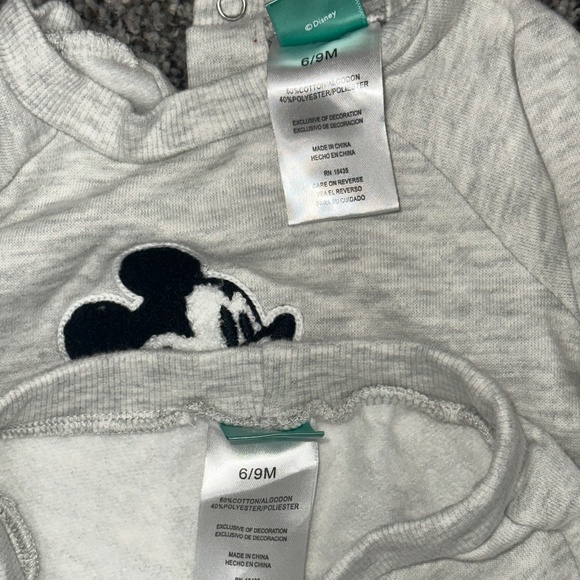 2-Piece Printed Sweatsuit - Picture 6 of 6